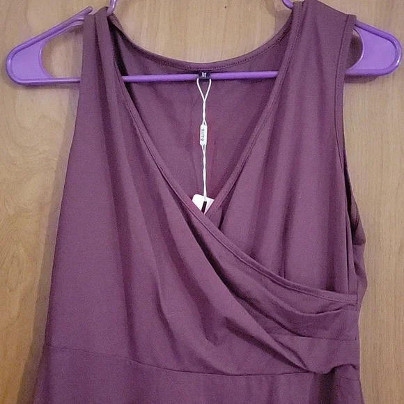 Kilig size medium maroon dress - Picture 2 of 4